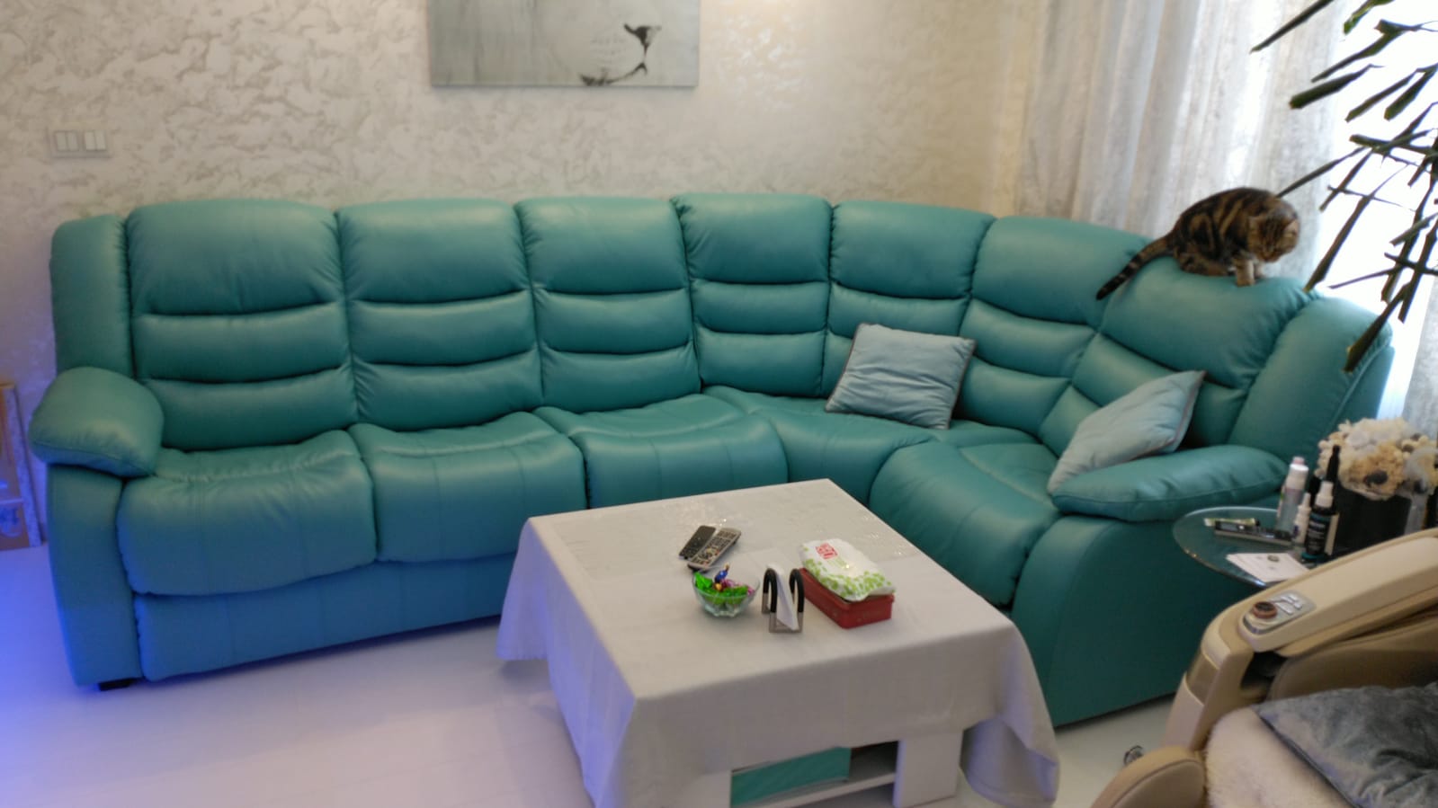 Перетяжка дивана на дому. Козельск